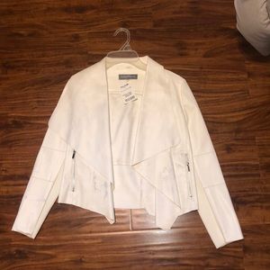 Juniors large leather jacket, but fits like an adult xs